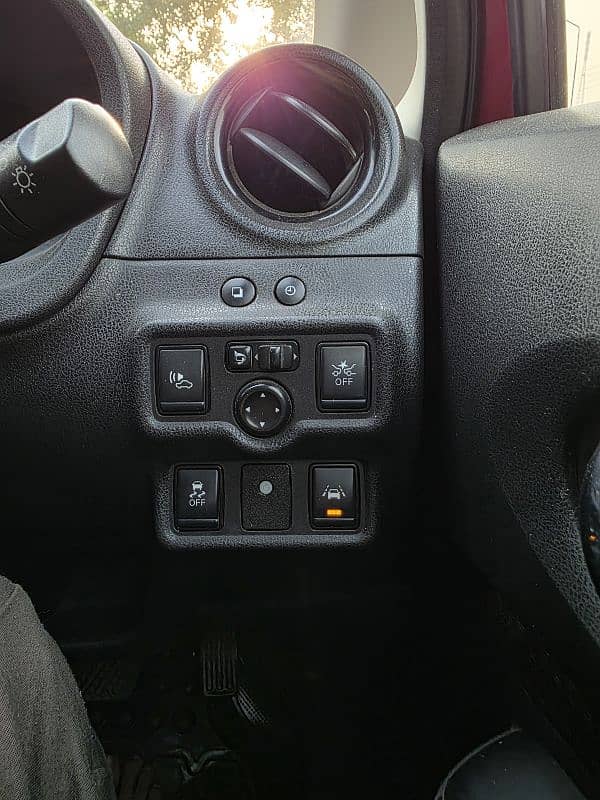 Nissan Note E Medalist 9