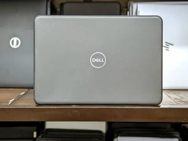 Dell Latitude 3310 | CORE I3 | 8TH GEN | 8GB | 256 GB SSD | 10