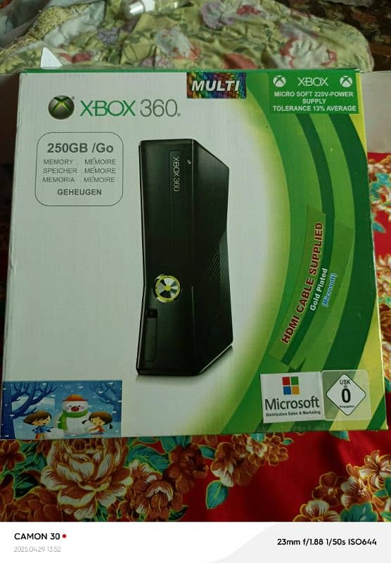 Xbox 360 with kinnect 0