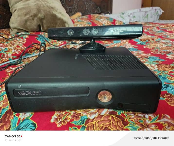 Xbox 360 with kinnect 1