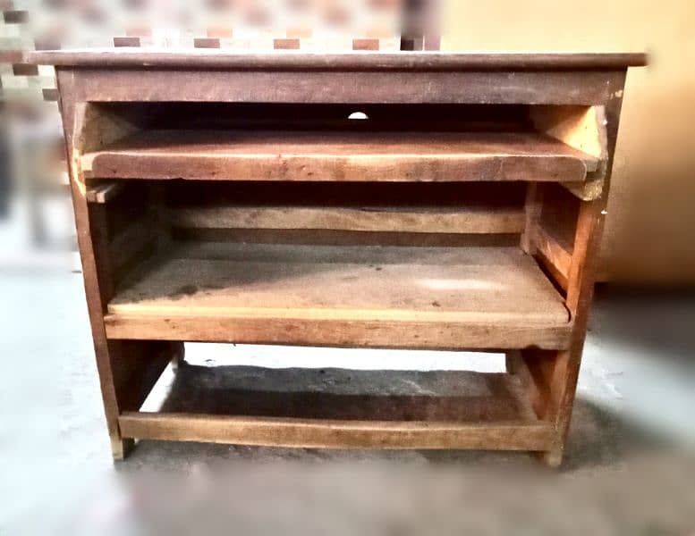 computer table ok condition 1
