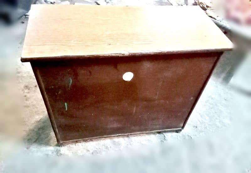 computer table ok condition 3