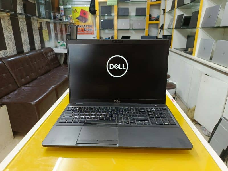 Dell Precision 3541 Workstation Laptop 9th Gen i7 4gb Graphic 0