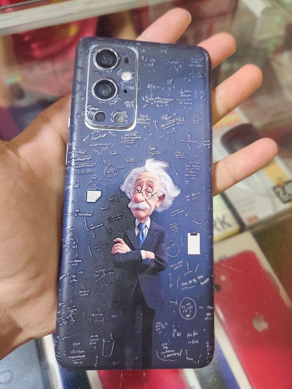 Oneplus 9 pro condition 9/10 1