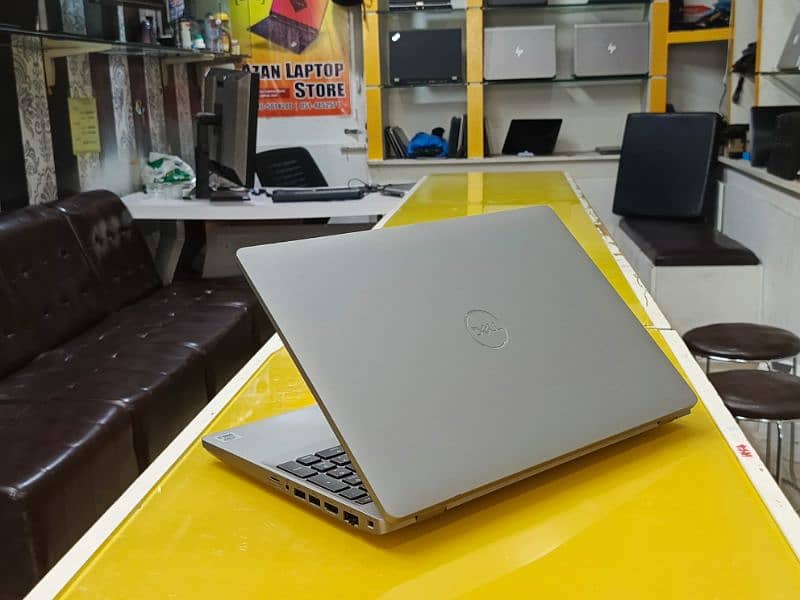 10th Generation i7 Workstation 4GB Graphic 3