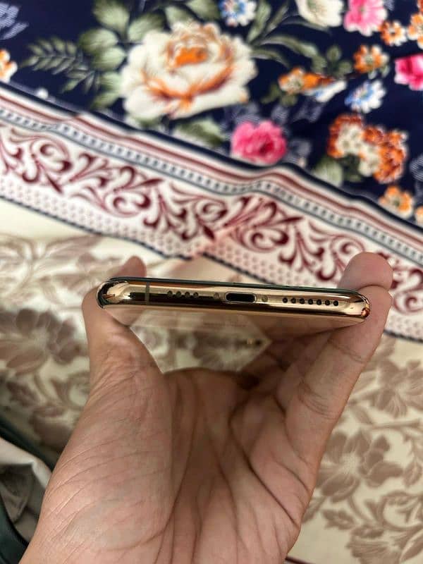 iphone xsmax non pta 7