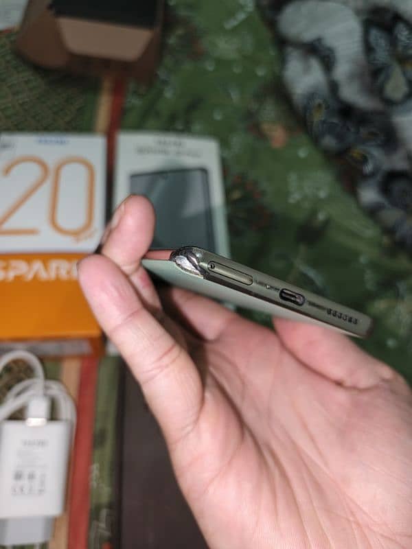 Tecno Spark 20 Pro Plus 5
