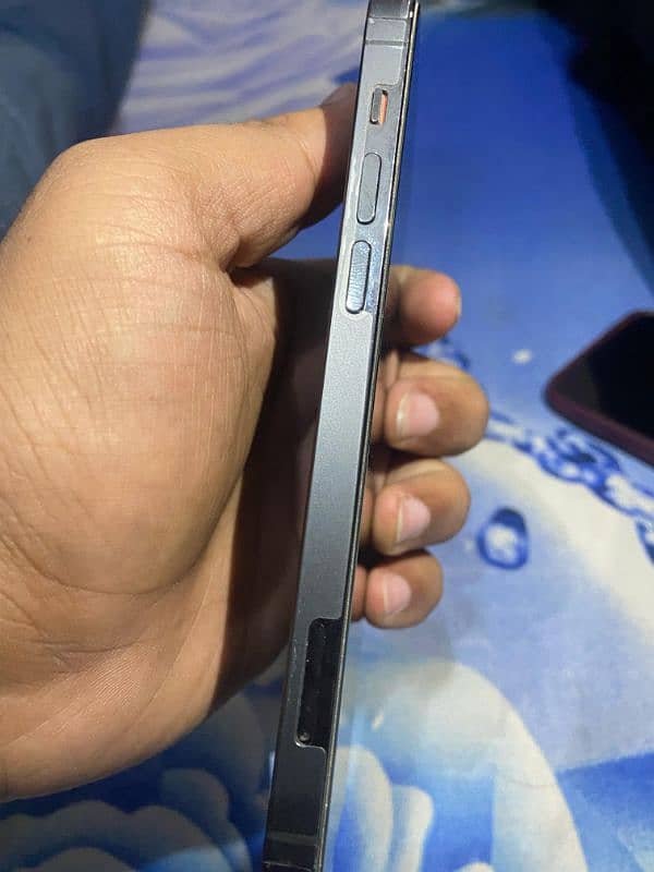 iphone 12 pro for sale 3