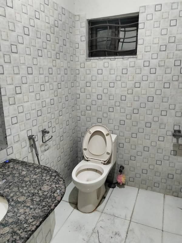 40x80 Marble Flooring Upper Portion With Servant Quarte Available On Rent In I-8 5