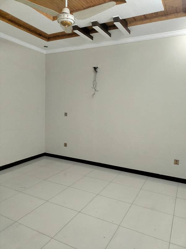 I-8 One Kanal Separate Gate Upper Portion Available For Rent Near Kachnar Park 8
