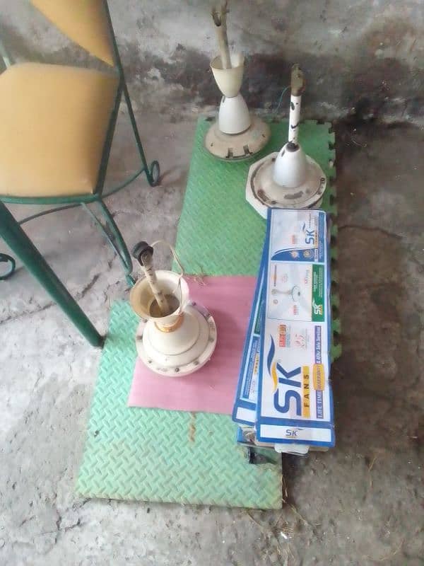 very very good condition fan wahad fan pak fan 0