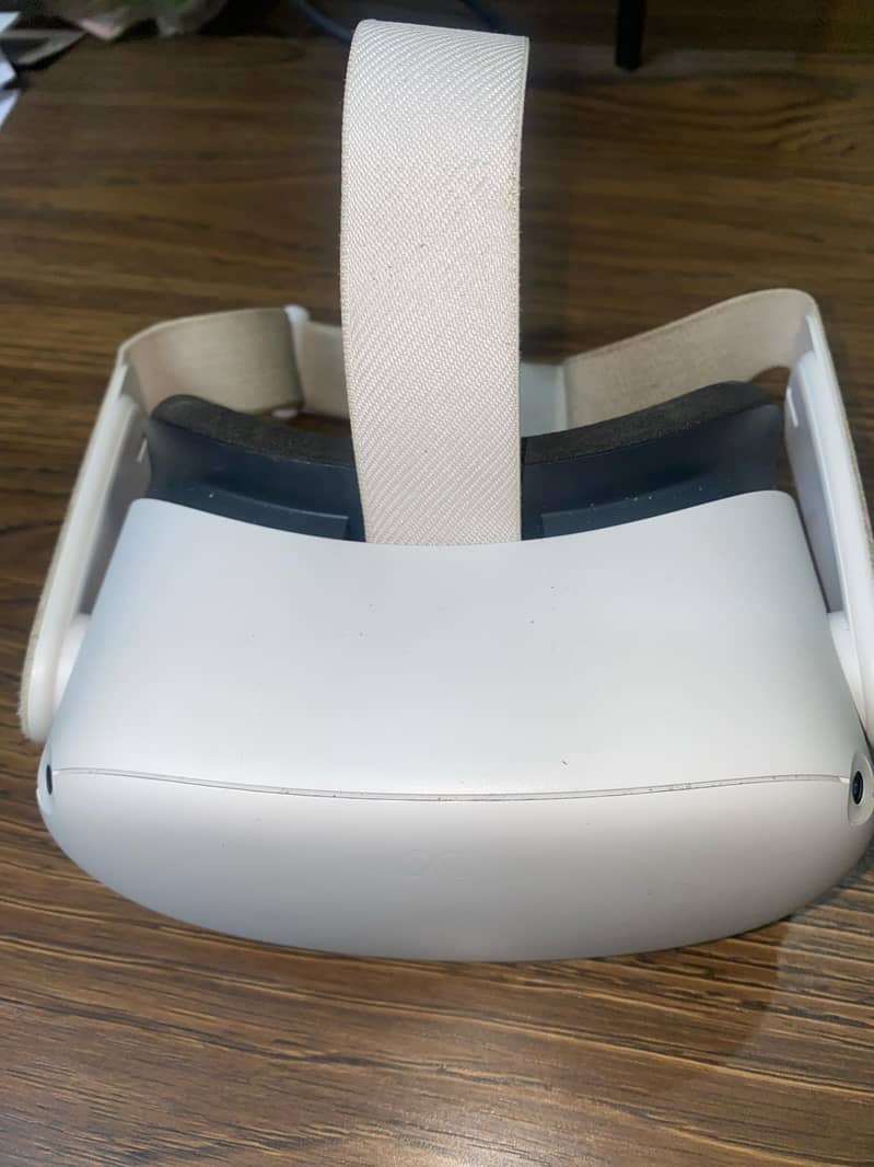 Meta Oculus Quest 2 256Gb 1