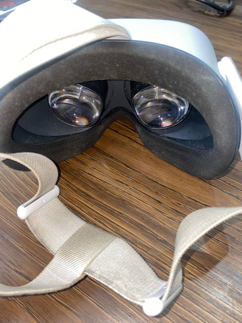 Meta Oculus Quest 2 256Gb 2