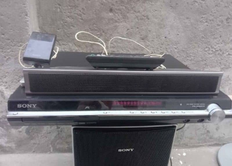 SONY DVD HOME THEATRE SYSTEM AMPLIFIER NEED 1