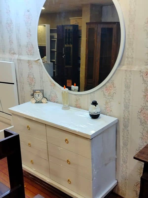 Dressing Tables Round Mirror Best Quality In Your Choice Colours 6