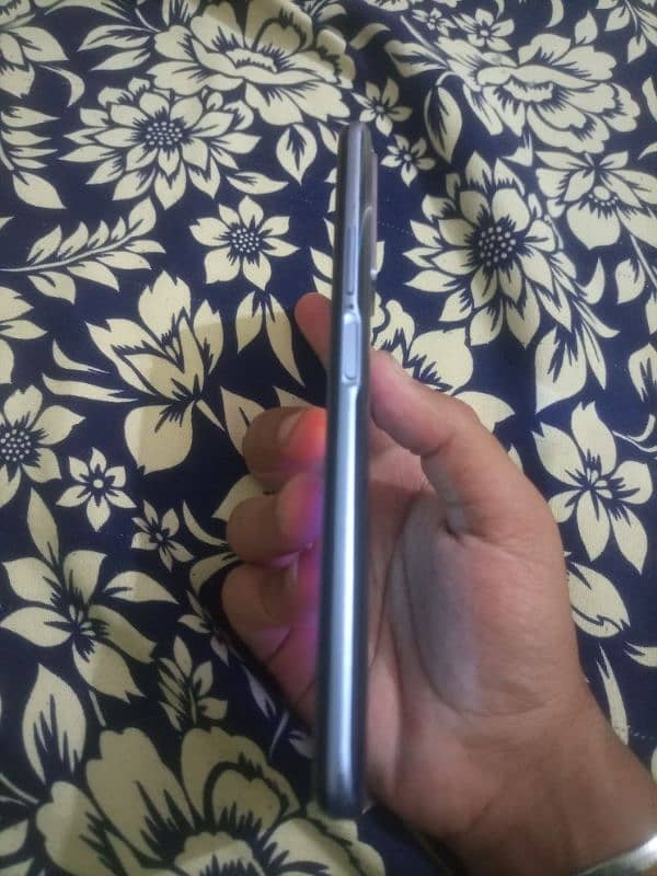 vivo y51s 8gb 128gb 3
