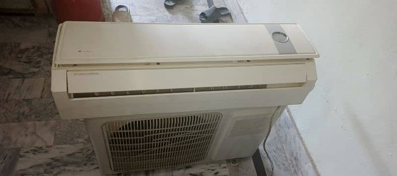 gree ac 1 ton 0