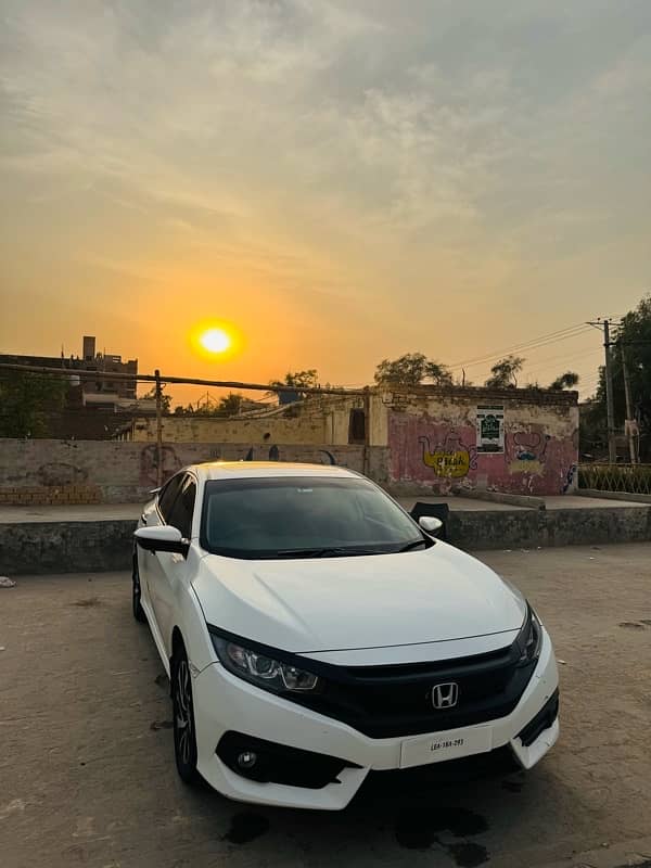 Honda Civic 1.8 I-VTEC 2018 Automatic 0