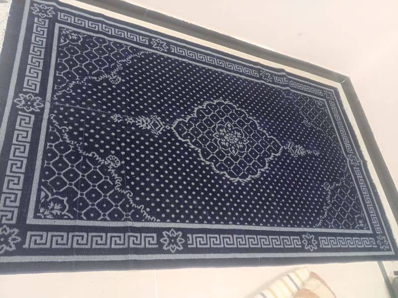 carpet for sale with good condition 1