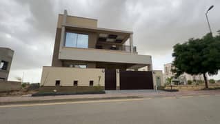 Near MIDWAY Commercial Ready to move 272sq yd 5Bedroom DDL Luxury Villa FOR SALE. Only 3km from Main Entrance of BTK. Parks, Masjid and Gallery.