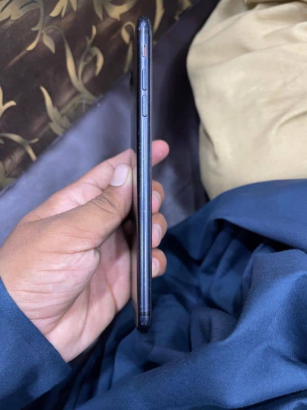 iphone 7pluse PTA approved full box 4