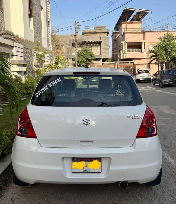 Suzuki Swift navigation automatic model. 2016 12