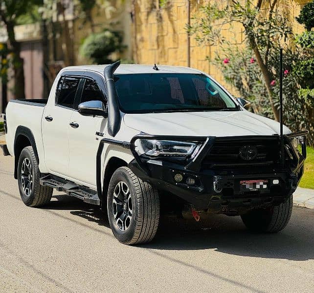 Toyota revo 1