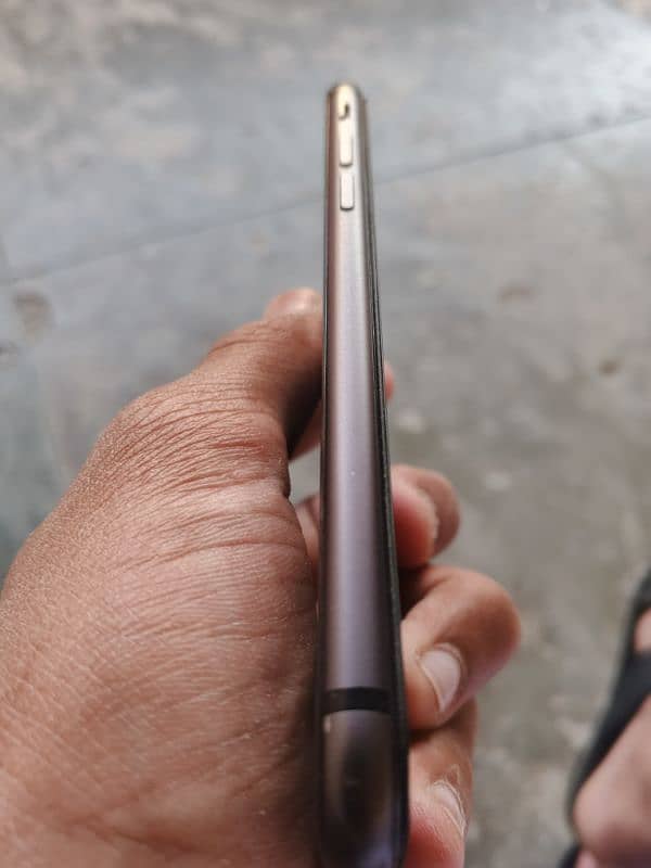 iphone 8 64gb 4