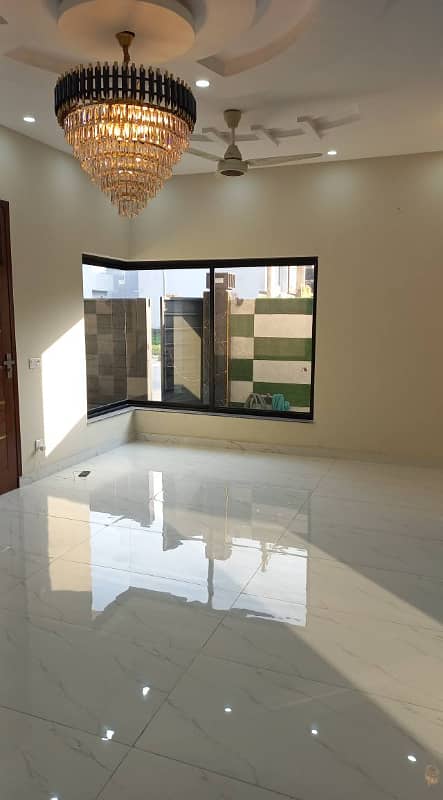 5 Marla Brand New Luxurious House For sale in Park View City Lahore 3