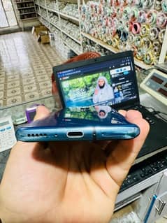 8rm 256gb