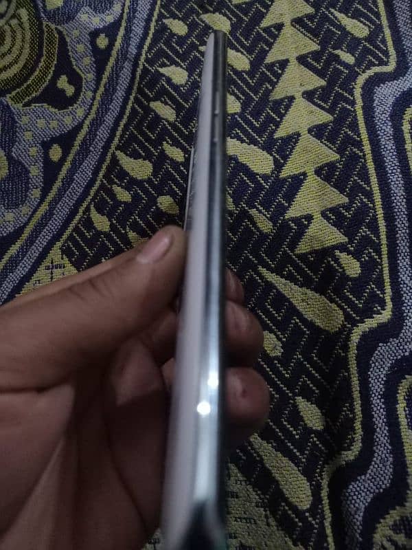 oppo Reno 4 pro 4