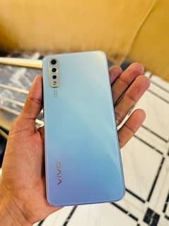 vivo S1