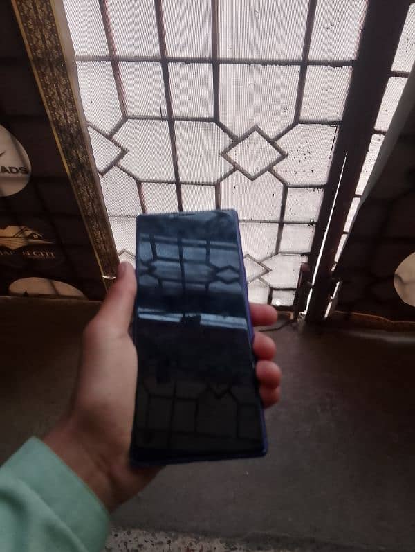 sony xperia 1 exchange with iphone x or other uper bji kuch krlo ga 0