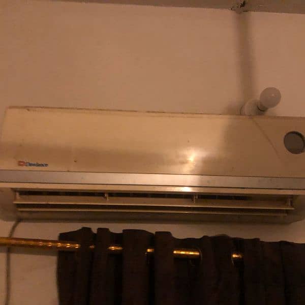 1 ton dawlance a. c 4