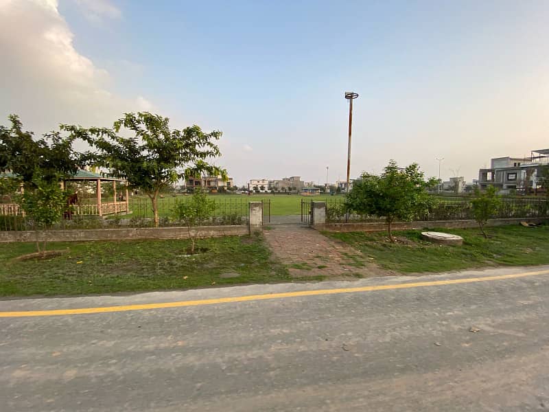 5 Marla Residential Plot For Sale In Park View City 5