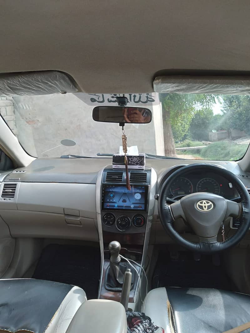 Toyota Corolla GLI 2010 1