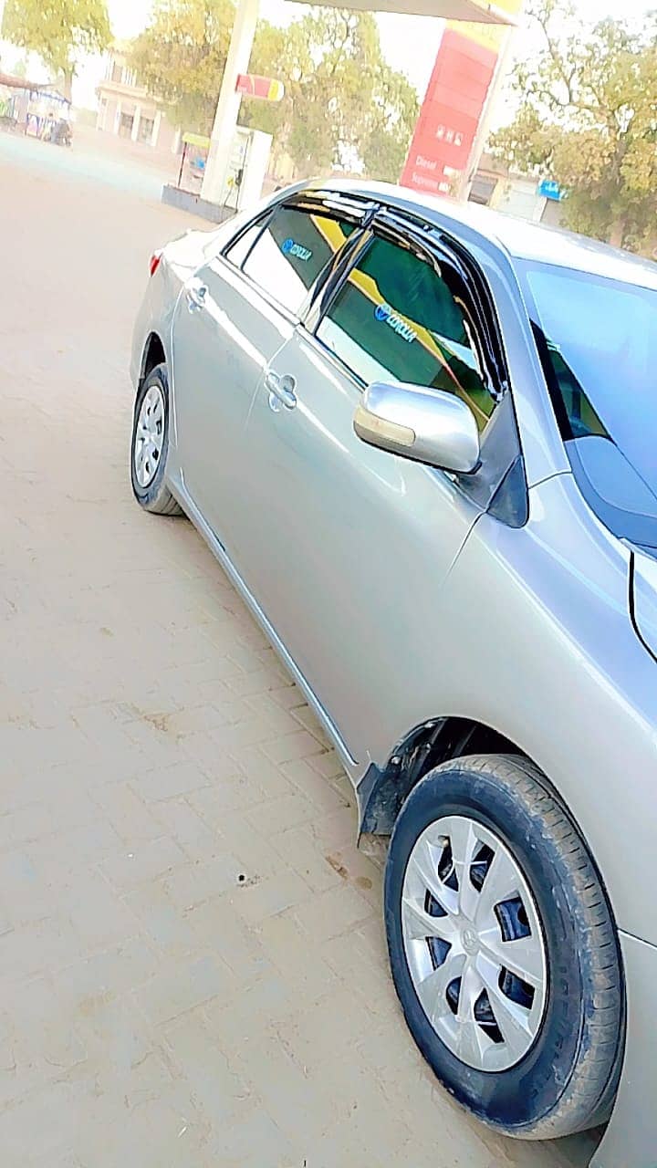 Toyota Corolla GLI 2010 3