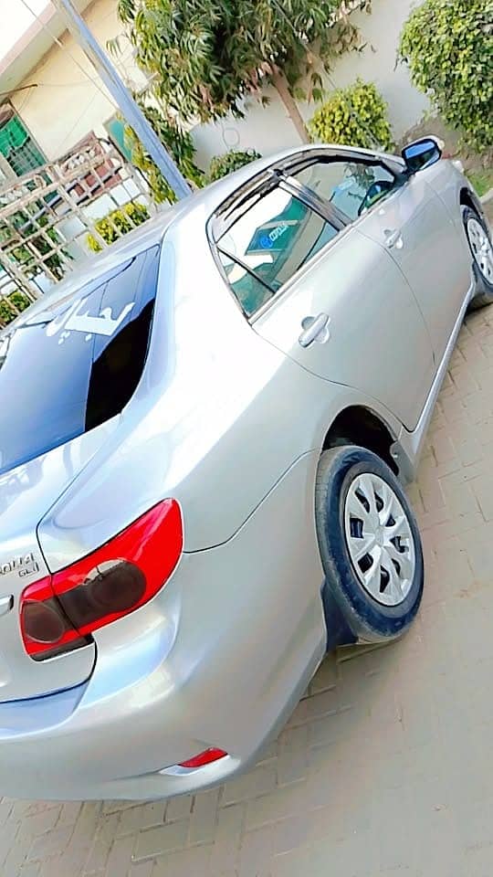 Toyota Corolla GLI 2010 8