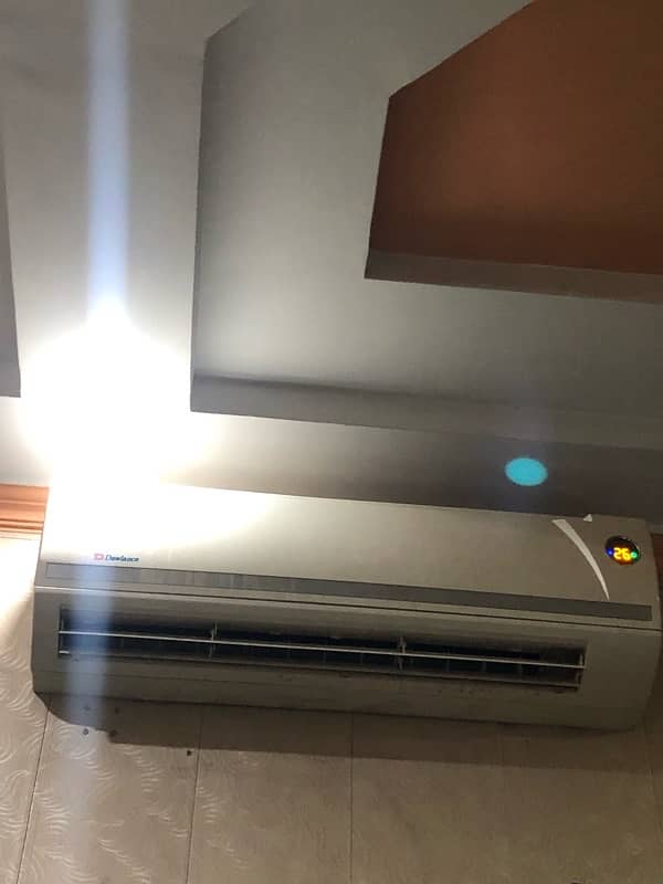 Dawlance 1.5 Ton AC full chilled 2