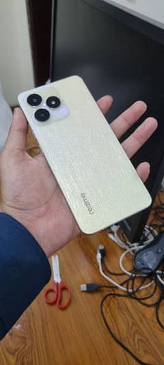 Realme c53 6+4/128