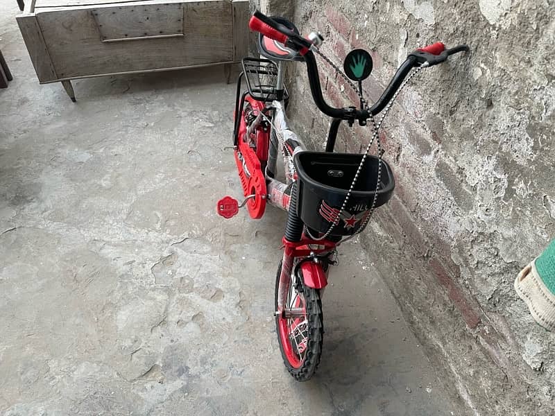 Stylish Red & Black Kids Bicycle, Rear Carrier & Front Basket 3