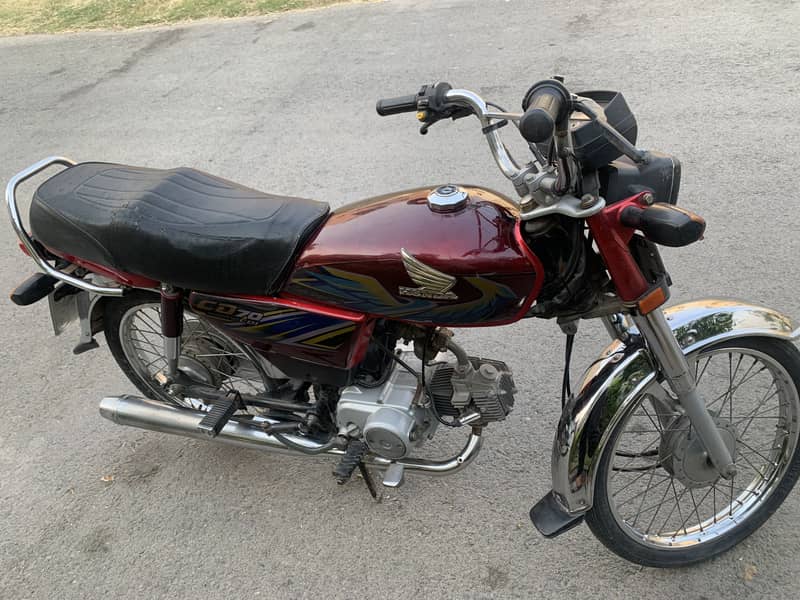 Honda CD 70 2021 3