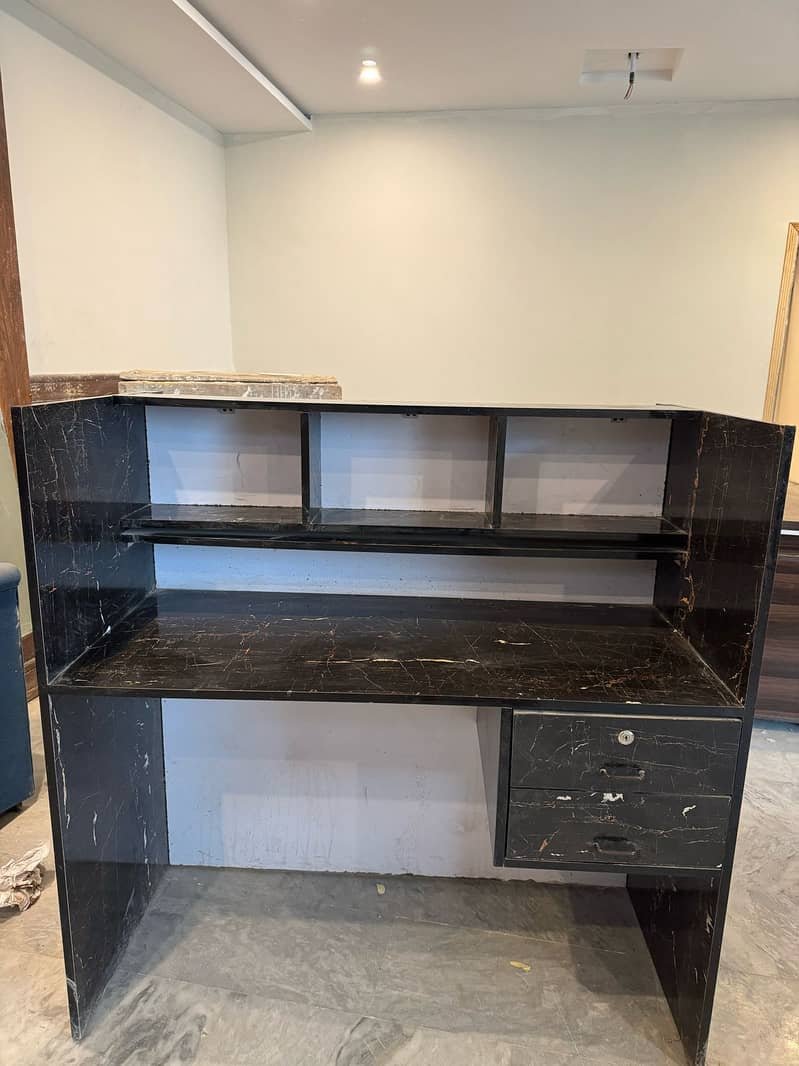 High-Quality Marble Finish Reception Table with Drawers 0