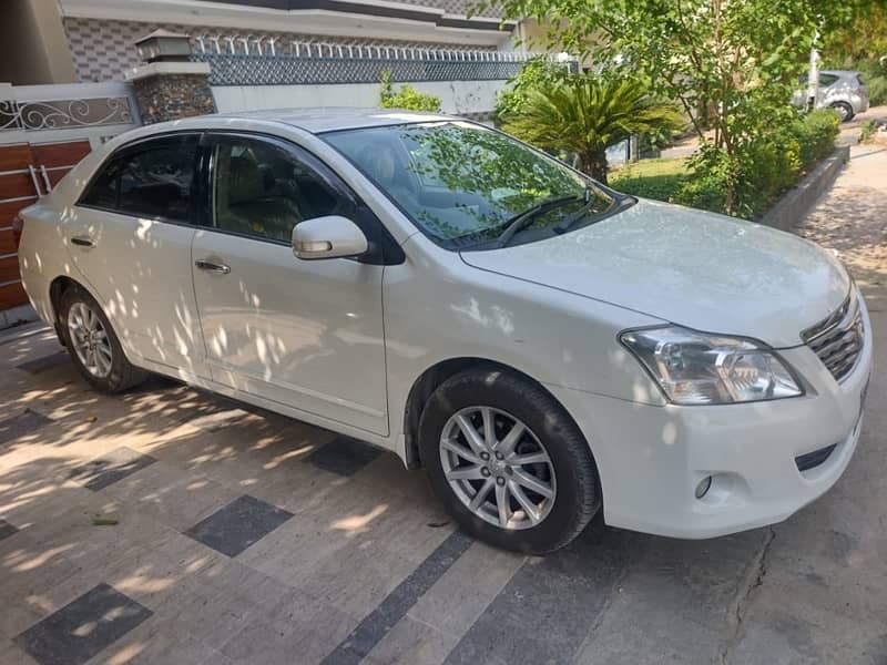 Toyota Premio X 4