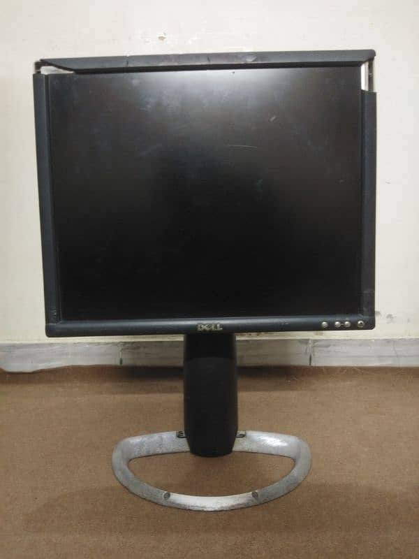 Dell Ki LCD hai 100% okay 1