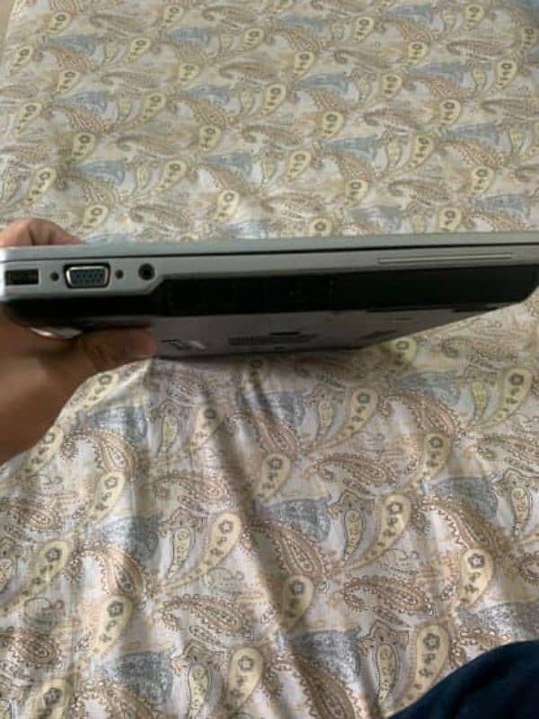 Core i7 3rd gen Dell latitude 5