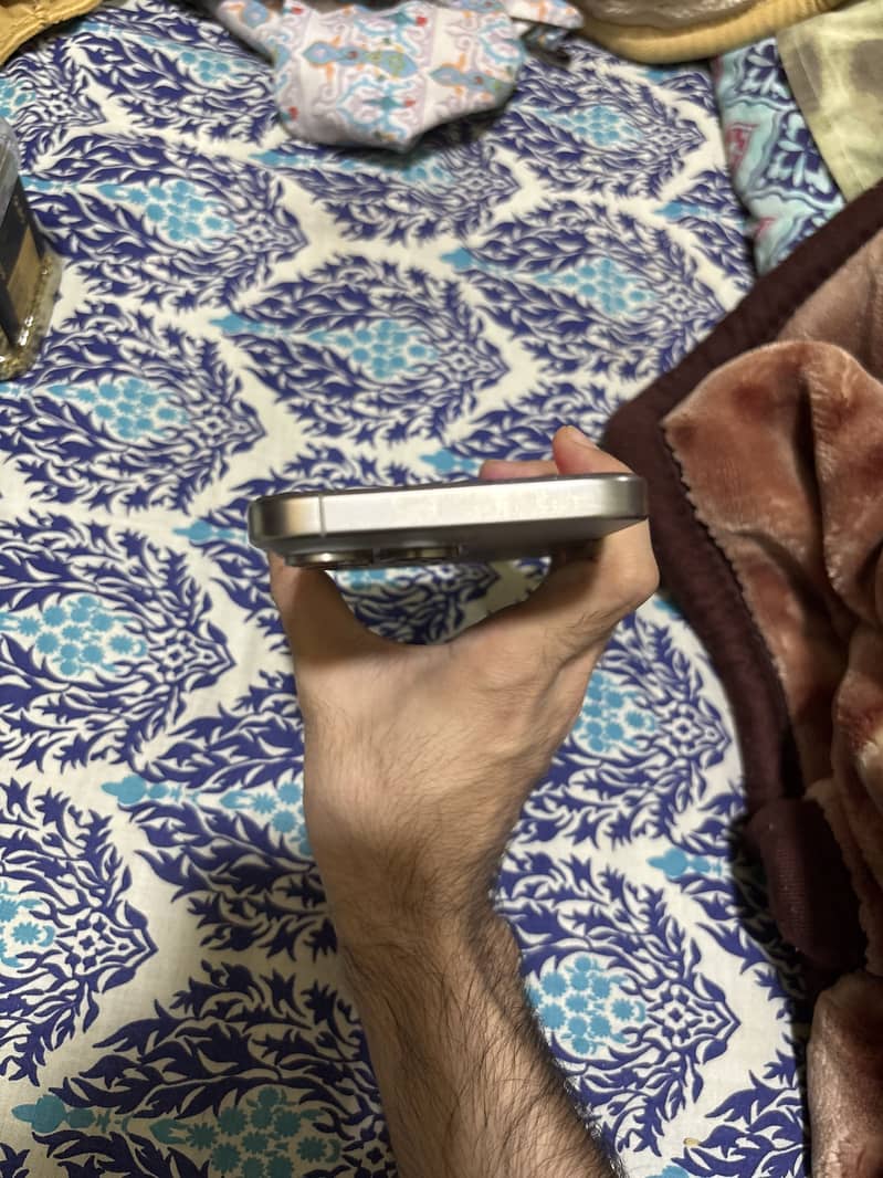Iphone 15 pro max jv 512gb 4