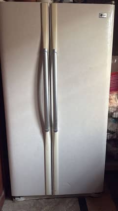 fridge double door 10 on 8 condition