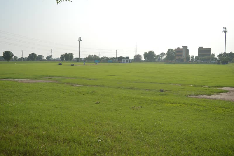 05 Marla Most Beautiful Prime Location Plot With Possession For Sale In Block L 9