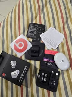 Beats Studio Buds